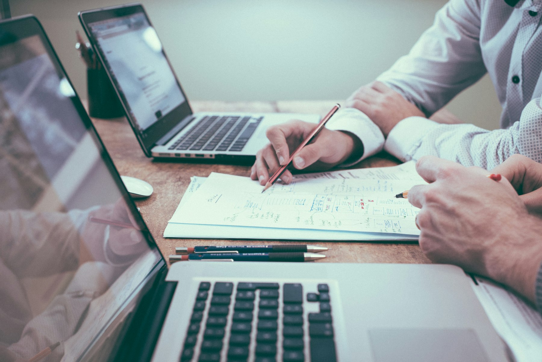 Vertragsunterlagen und Strategie — M&A